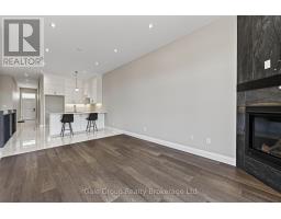 804 GARDEN COURT CRESCENT - 31
