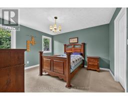 16 HERFORD STREET - 11