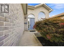 16 HERFORD STREET - 2