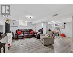 126 SPRINGBANK AVENUE N - 21