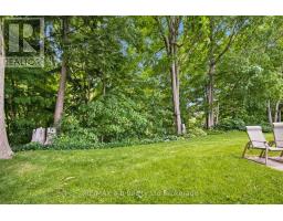 32 WILKINS CRESCENT - 10