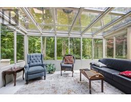 32 WILKINS CRESCENT - 19