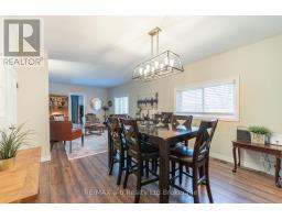 13 POTTERS ROAD N - 11