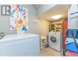 13 POTTERS ROAD N - 22