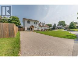 13 POTTERS ROAD N - 38