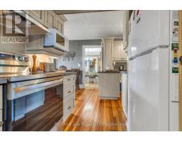 1813 NORFOLK COUNTY 19 ROAD W - 22