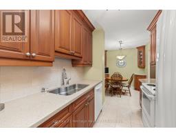 409 - 820 BURNHAMTHORPE ROAD - 13