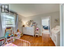 222 CAVERLY ROAD S - 17