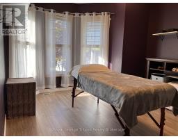 14 ELGIN STREET W - 25