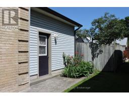 14 ELGIN STREET W - 37
