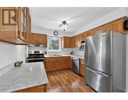 186 PORTSMOUTH COURT - 17