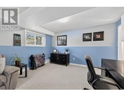 186 PORTSMOUTH COURT - 26