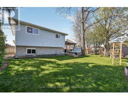 186 PORTSMOUTH COURT - 40