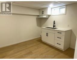 358 GLEBE STREET E - 16