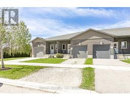 538 LAMPMAN PLACE - 2