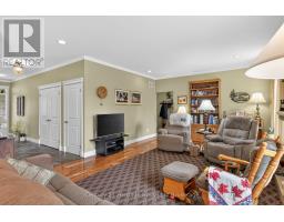 15 HAMPDEN STREET - 13