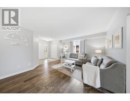 515 HUMMINGBIRD CRESCENT - 8