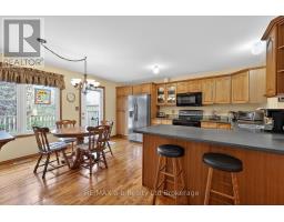 13 CORNISH CRESCENT - 18