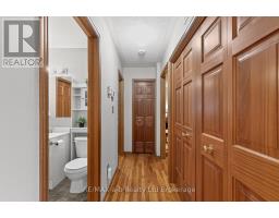 13 CORNISH CRESCENT - 22