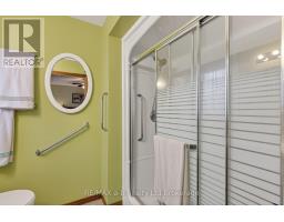 13 CORNISH CRESCENT - 27
