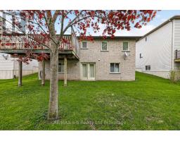 13 CORNISH CRESCENT - 6