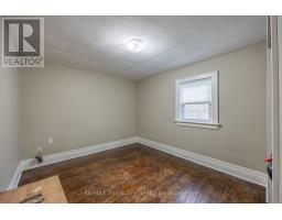 33 WELLINGTON STREET - 17