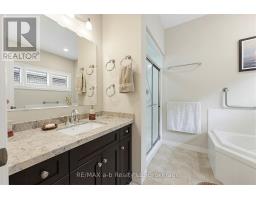 911 RIDGEWOOD DRIVE - 13