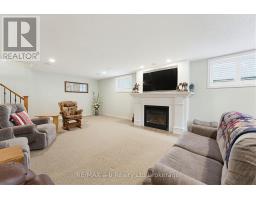 911 RIDGEWOOD DRIVE - 18
