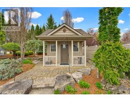 911 RIDGEWOOD DRIVE - 26