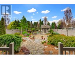 911 RIDGEWOOD DRIVE - 28