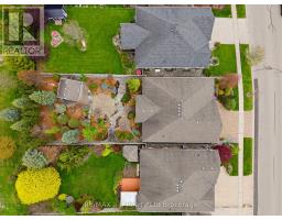 911 RIDGEWOOD DRIVE - 29
