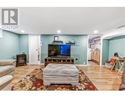 84 EAST PARK DRIVE - 16
