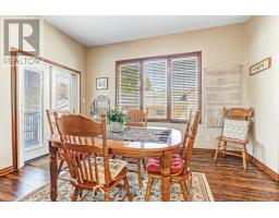 84 EAST PARK DRIVE - 6