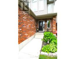 4 LANGRELL AVENUE - 41