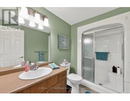 13 - 450 LAKEVIEW DRIVE - 29