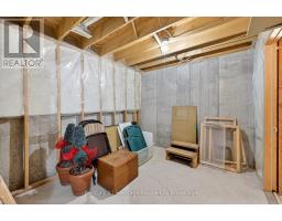 13 - 450 LAKEVIEW DRIVE - 38