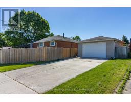 153 SPRINGBANK AVENUE N - 2