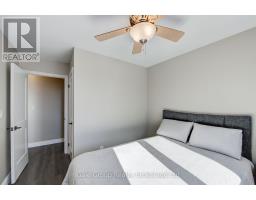 11 ROBIN STREET S - 18