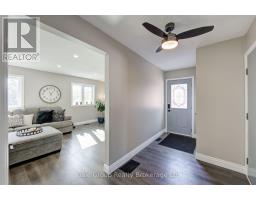11 ROBIN STREET S - 25
