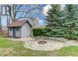 11 ROBIN STREET S - 37