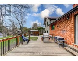 11 ROBIN STREET S - 40