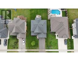 29 BROOKSIDE LANE - 36