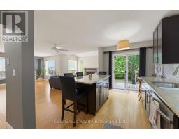 209 HILLTOP DRIVE - 12