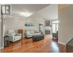94 GREENTRAIL DRIVE - 12