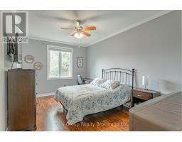 94 GREENTRAIL DRIVE - 17