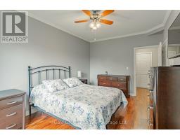 94 GREENTRAIL DRIVE - 18