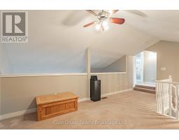 94 GREENTRAIL DRIVE - 25