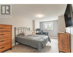 94 GREENTRAIL DRIVE - 27