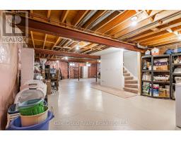 94 GREENTRAIL DRIVE - 32