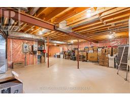94 GREENTRAIL DRIVE - 34